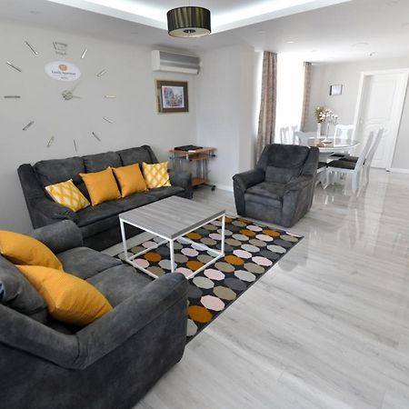 Family Apartman Bijeljina Esterno foto