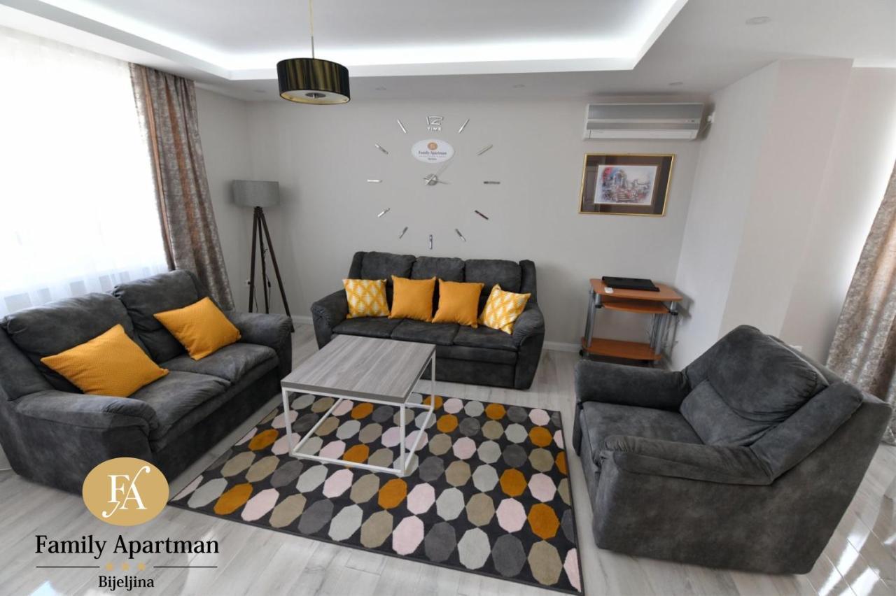 Family Apartman Bijeljina Esterno foto