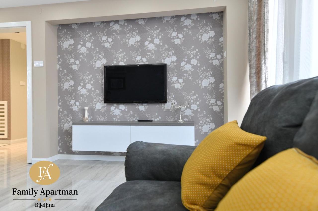 Family Apartman Bijeljina Esterno foto