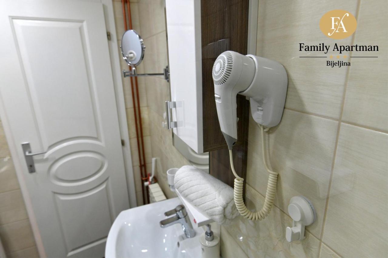 Family Apartman Bijeljina Esterno foto