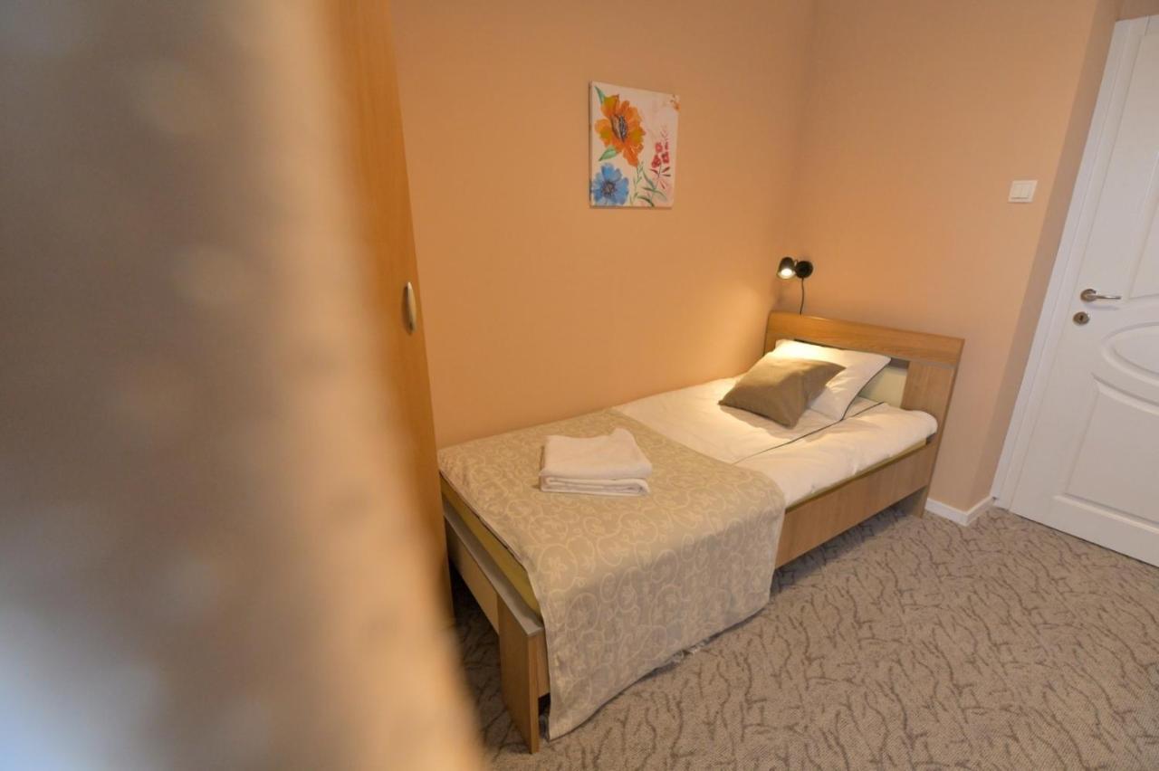 Family Apartman Bijeljina Esterno foto